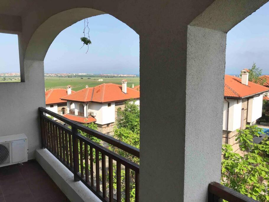 Lovely Apartment In Peaceful Family Spa Resort Near To Nesebar Kableshkovo  Exterior photo